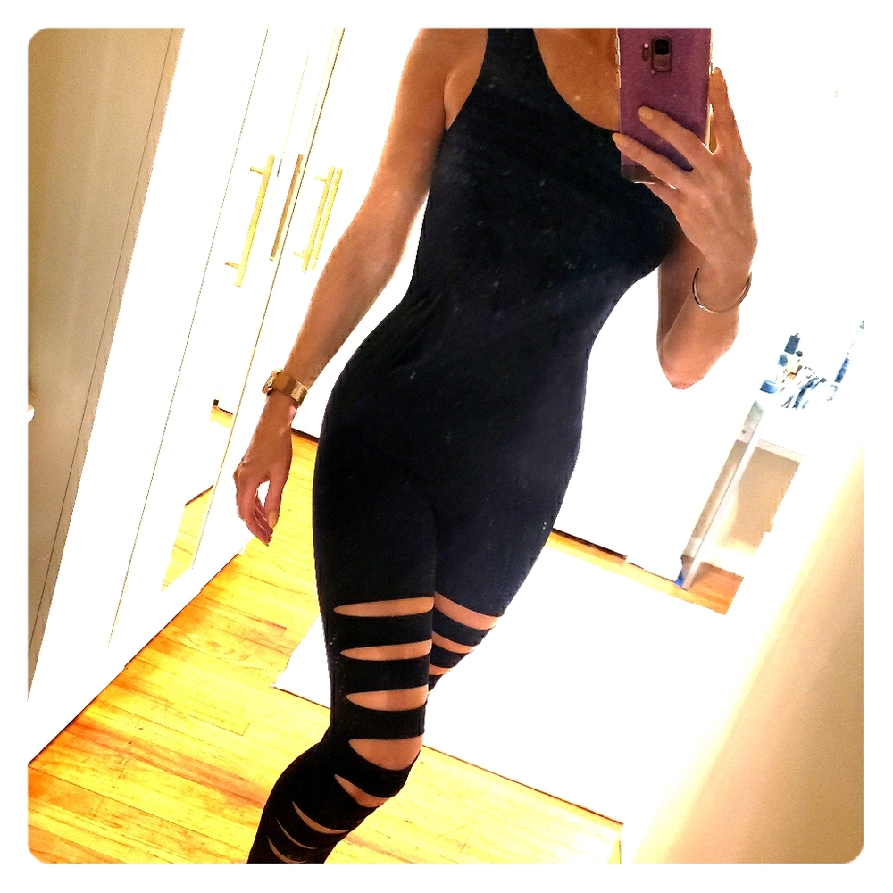 Black stretch full bodysuit